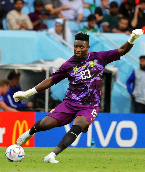 El portero camerunés Andre Onana durante el partido del Mundial de Qatar contra Suiza. EFE/EPA/Abir Sultan/archivo